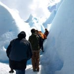 Wandern in einer Gletscherspalte