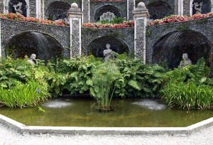 Brunnen auf der Isola Bella