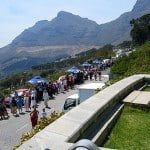 Warteschlange an der Tafelberg Seilbahn