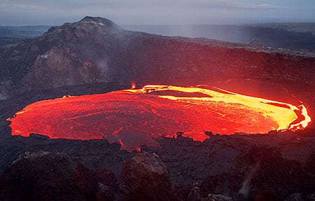 Lavasee im Kilauea Vulkan