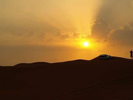 toller Sonnenuntergang in der Wüste