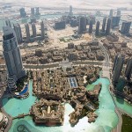 Aussicht vom "Turm" auf Dubai Lake und weitere Wolkenkratzerchen