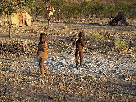 Himba Kinder
