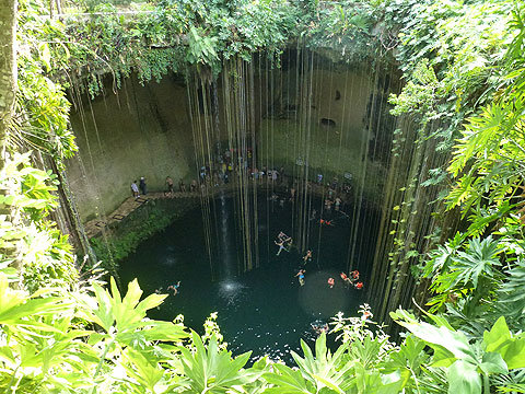 Cenote Ik Kil