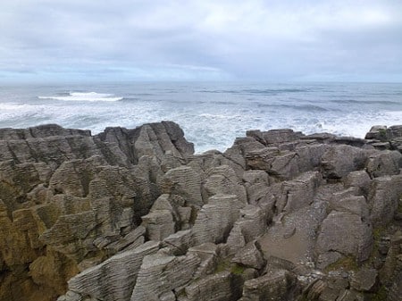 Pancake Rocks am Meer